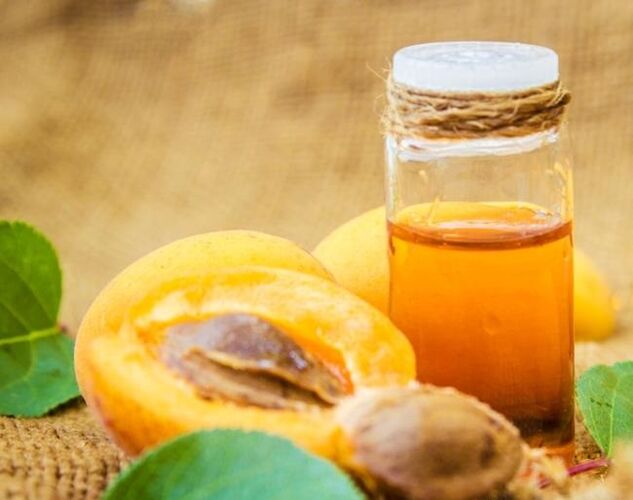 Aprikosenöl zur Hautverjüngung