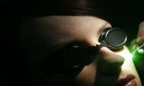 Laser-Gesichtshautverjüngung